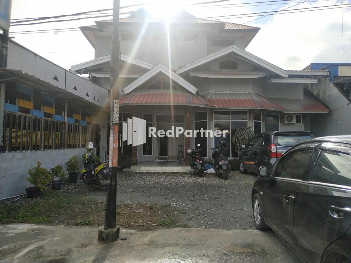 Hotel Samrat Palu Redpartner Exterior photo